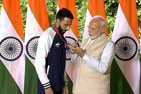 Paris Paralympic 2024: Narendra Modi with para-judo player Kapil Parmar